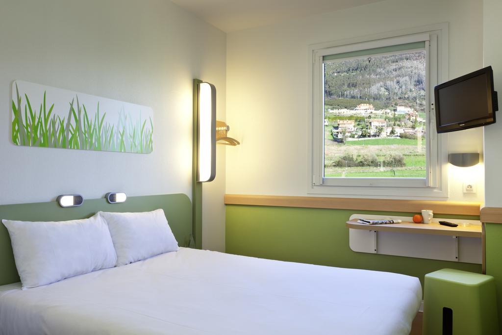 Ibis Budget Madrid Alcala De Henares La Dehesa Екстериор снимка