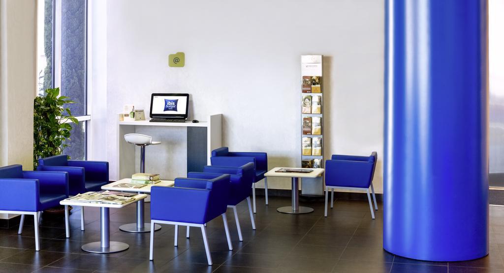 Ibis Budget Madrid Alcala De Henares La Dehesa Екстериор снимка